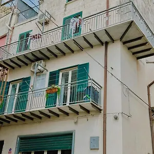 Mussomeli's Beautiful House Apartment